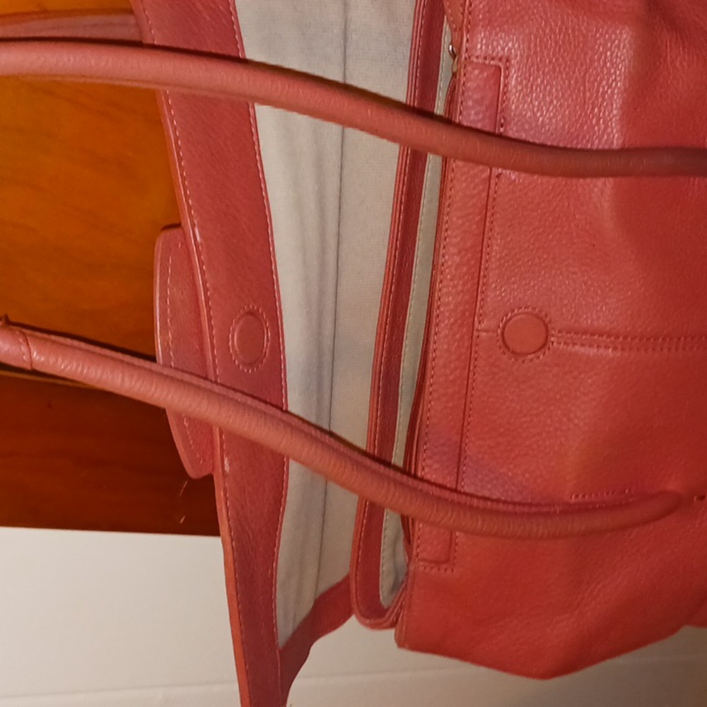 Handbag - Picture 10 of 10